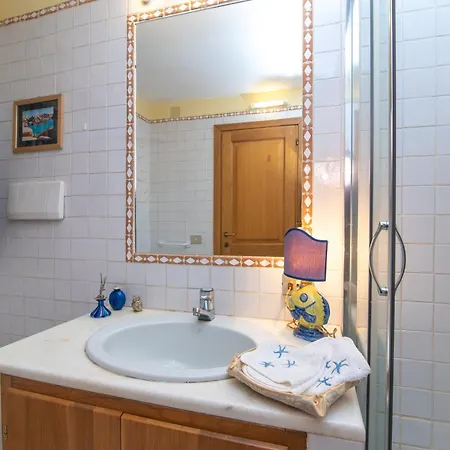 Apartment Il Rifugio Del Mare - Happy